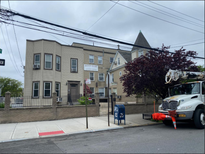 The city wants to put a new primary school in Parkchester on the site of a former private Catholic school to alleviate overcrowding in the district.